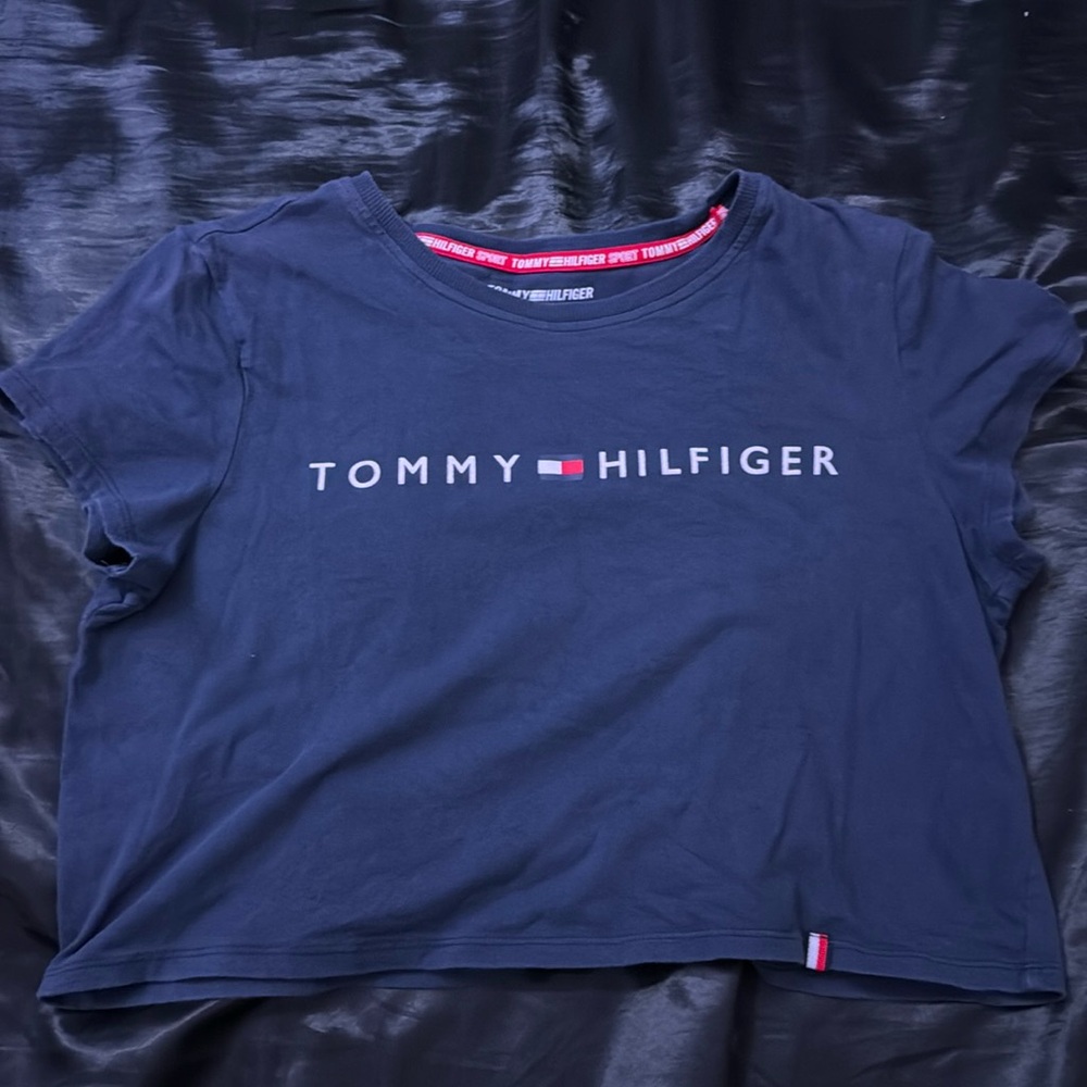 Tommy Hilfiger cropped tee